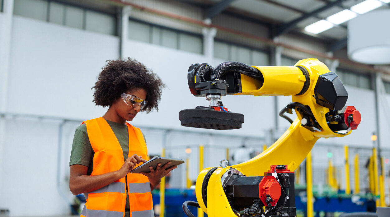 Manufacturer leveraging Connected Commerce